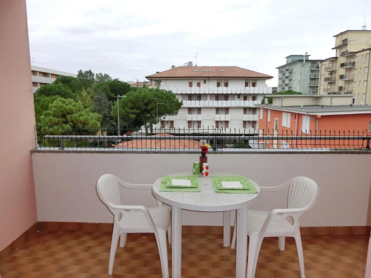 Comfortable Flat Next To The Beach - Beahost Bibione Apartmán
